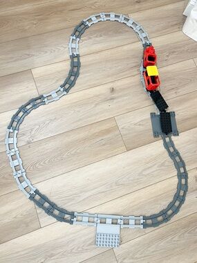 DUPLO LEGO Electric Steam Train & Adjustable Track Set